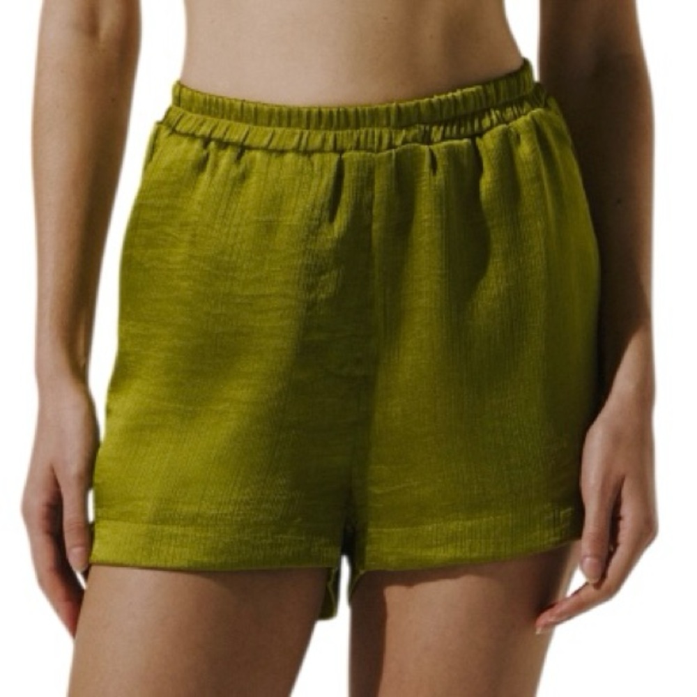 Baobab Collection‎ Gia High Waist Green Shorts, Elastic Waistband in Pistachio